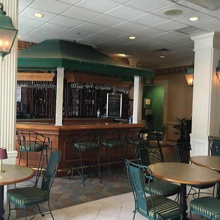 Aberdeen French Quarter Inn מראה חיצוני תמונה